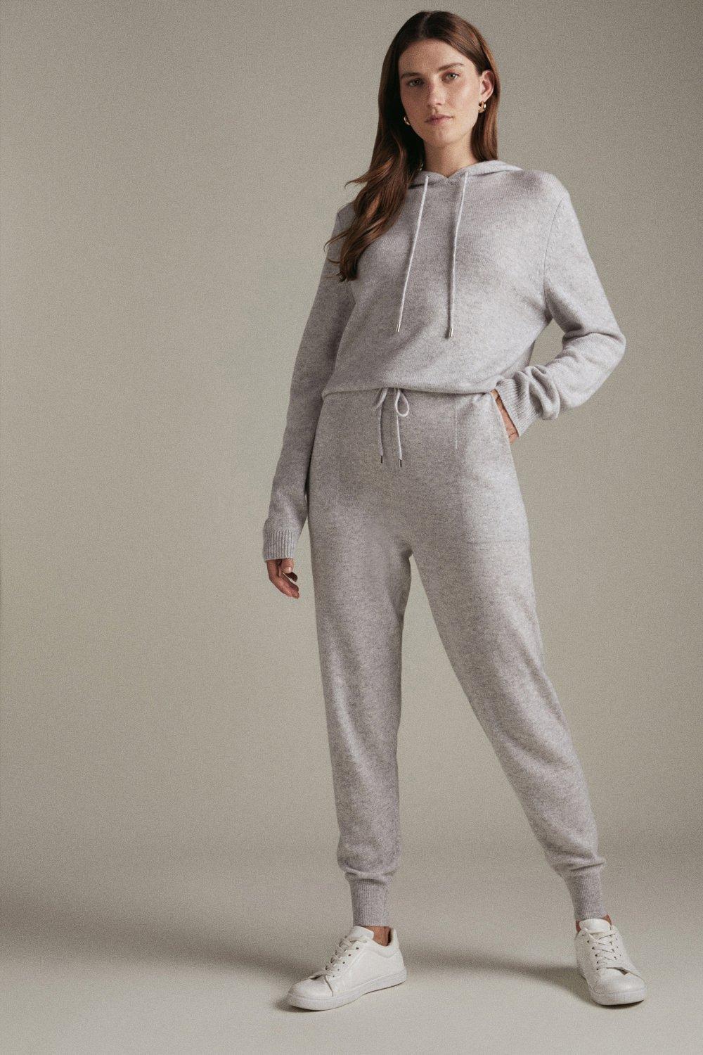 Theory arleena cashmere knit joggers hot sale